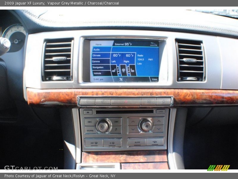 Vapour Grey Metallic / Charcoal/Charcoal 2009 Jaguar XF Luxury