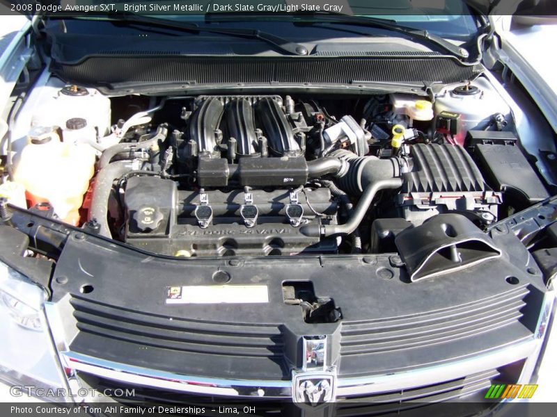 Bright Silver Metallic / Dark Slate Gray/Light Slate Gray 2008 Dodge Avenger SXT