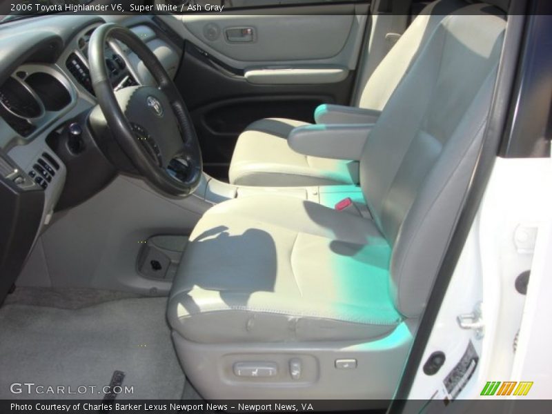 Super White / Ash Gray 2006 Toyota Highlander V6