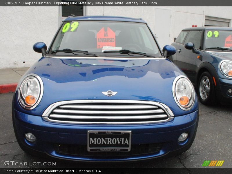 Lightning Blue Metallic / Ray Cream White Leather/Black Cloth 2009 Mini Cooper Clubman