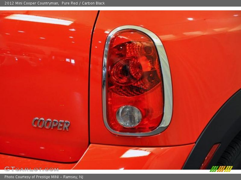 Pure Red / Carbon Black 2012 Mini Cooper Countryman