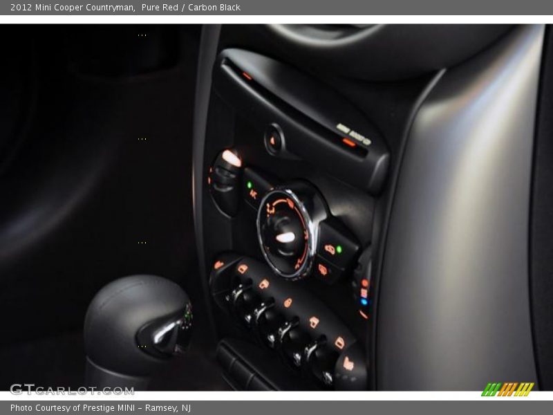 Pure Red / Carbon Black 2012 Mini Cooper Countryman