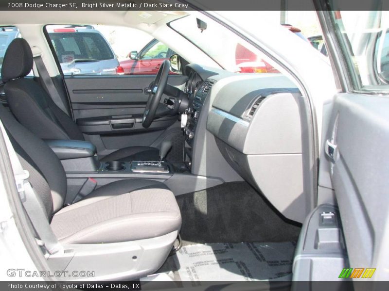Bright Silver Metallic / Dark Slate Gray 2008 Dodge Charger SE