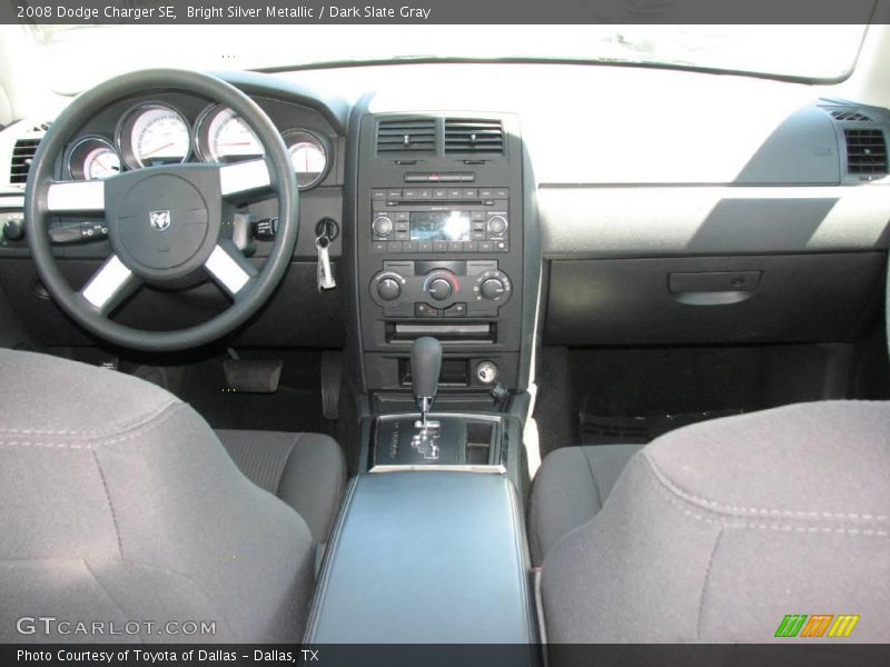 Bright Silver Metallic / Dark Slate Gray 2008 Dodge Charger SE