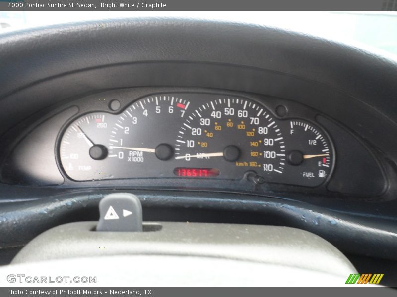  2000 Sunfire SE Sedan SE Sedan Gauges