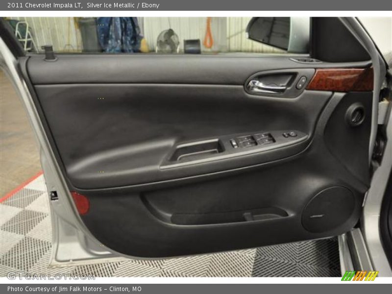 Silver Ice Metallic / Ebony 2011 Chevrolet Impala LT