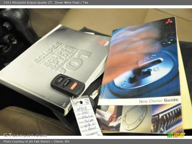 Dover White Pearl / Tan 2001 Mitsubishi Eclipse Spyder GT
