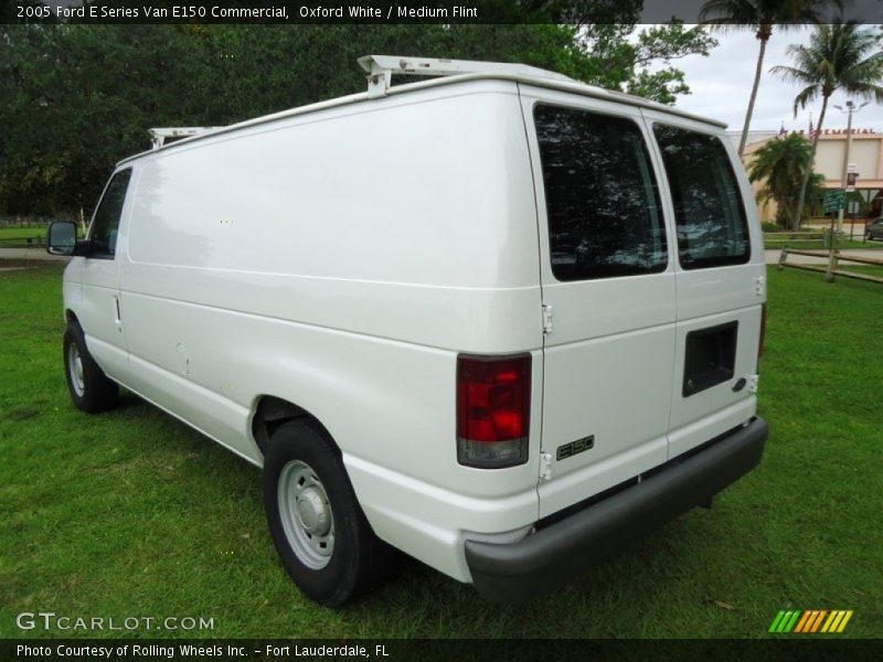 Oxford White / Medium Flint 2005 Ford E Series Van E150 Commercial