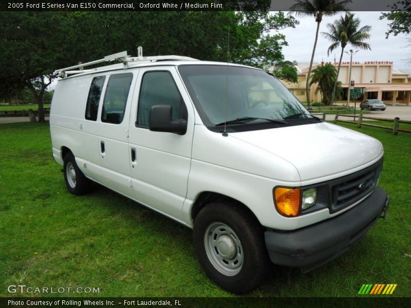 Oxford White / Medium Flint 2005 Ford E Series Van E150 Commercial