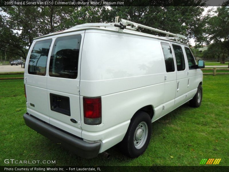 Oxford White / Medium Flint 2005 Ford E Series Van E150 Commercial