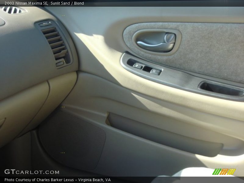 Sunlit Sand / Blond 2003 Nissan Maxima SE