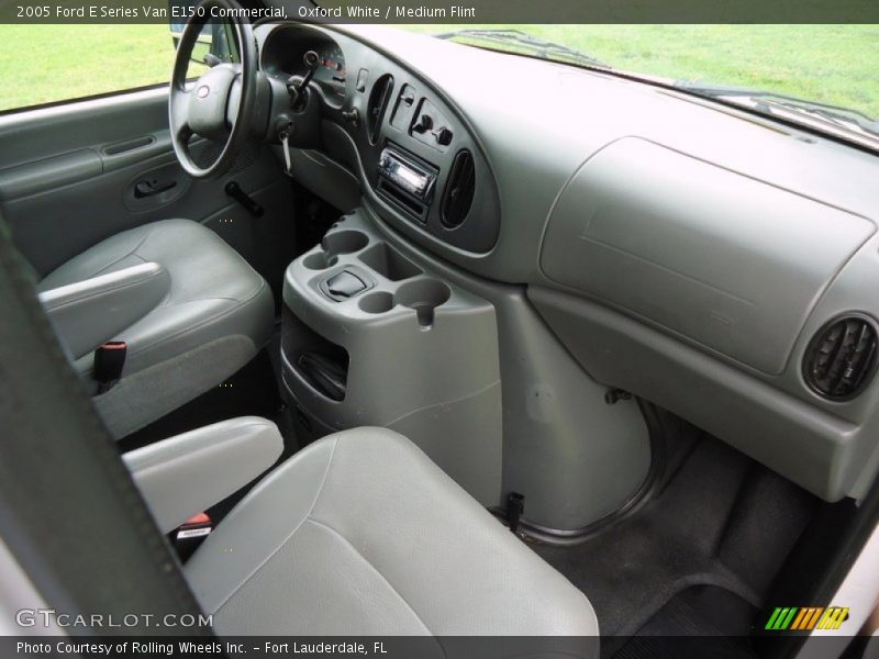 Oxford White / Medium Flint 2005 Ford E Series Van E150 Commercial