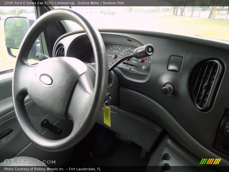 Oxford White / Medium Flint 2005 Ford E Series Van E150 Commercial