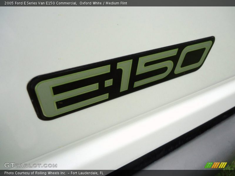 Oxford White / Medium Flint 2005 Ford E Series Van E150 Commercial