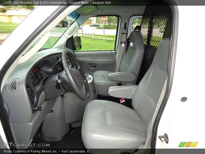 Oxford White / Medium Flint 2005 Ford E Series Van E150 Commercial