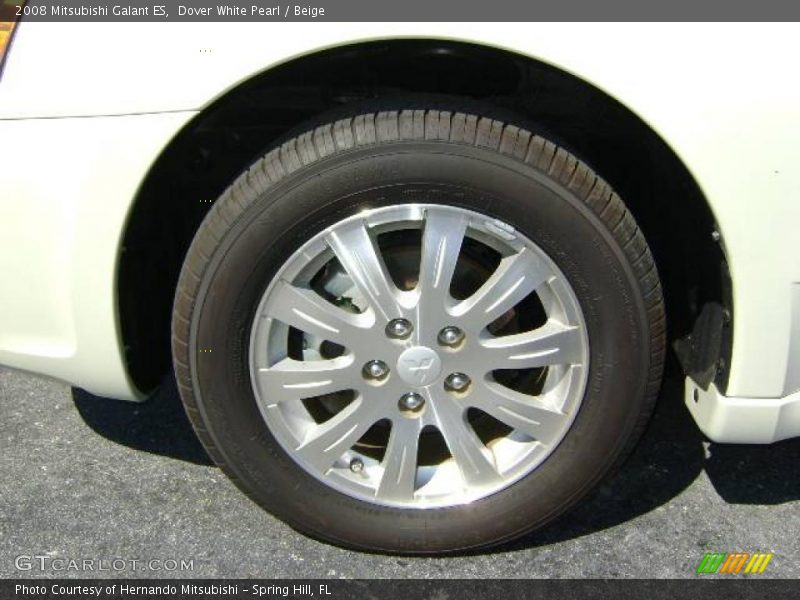 Dover White Pearl / Beige 2008 Mitsubishi Galant ES