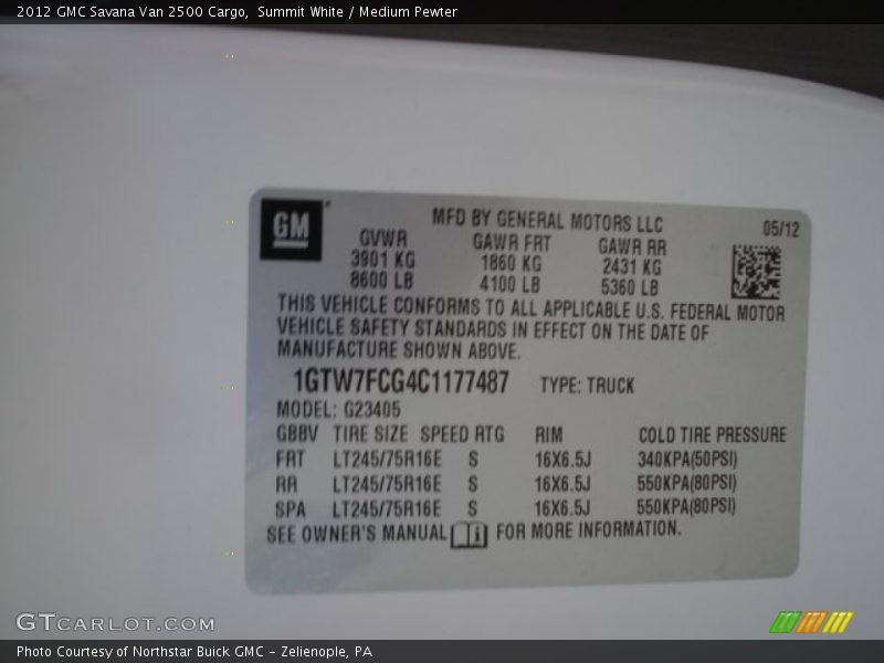 Summit White / Medium Pewter 2012 GMC Savana Van 2500 Cargo