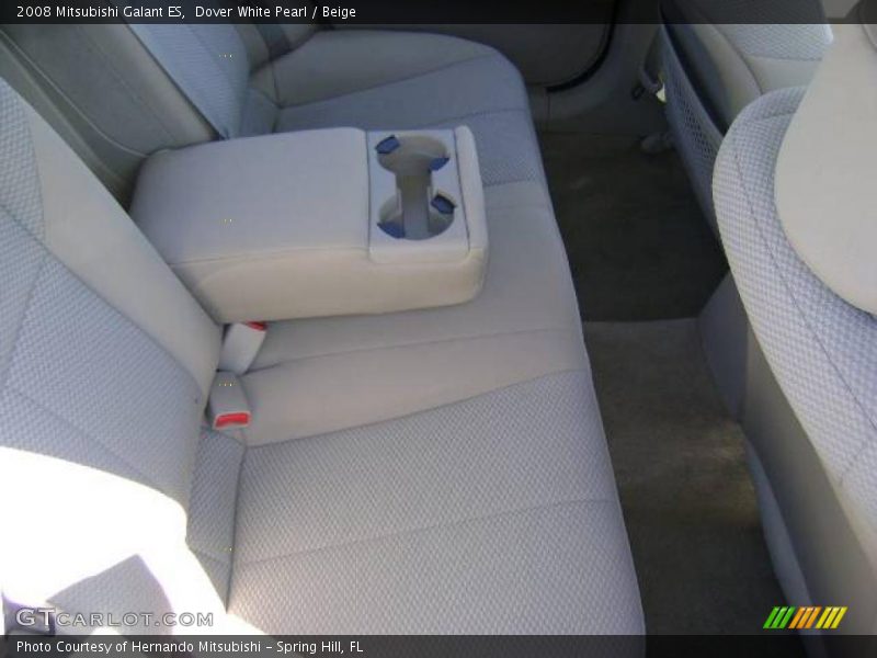 Dover White Pearl / Beige 2008 Mitsubishi Galant ES