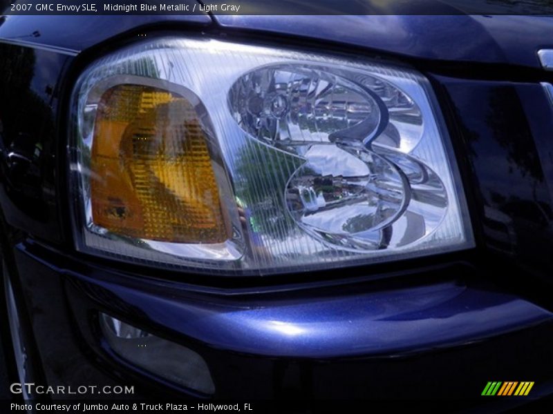Midnight Blue Metallic / Light Gray 2007 GMC Envoy SLE