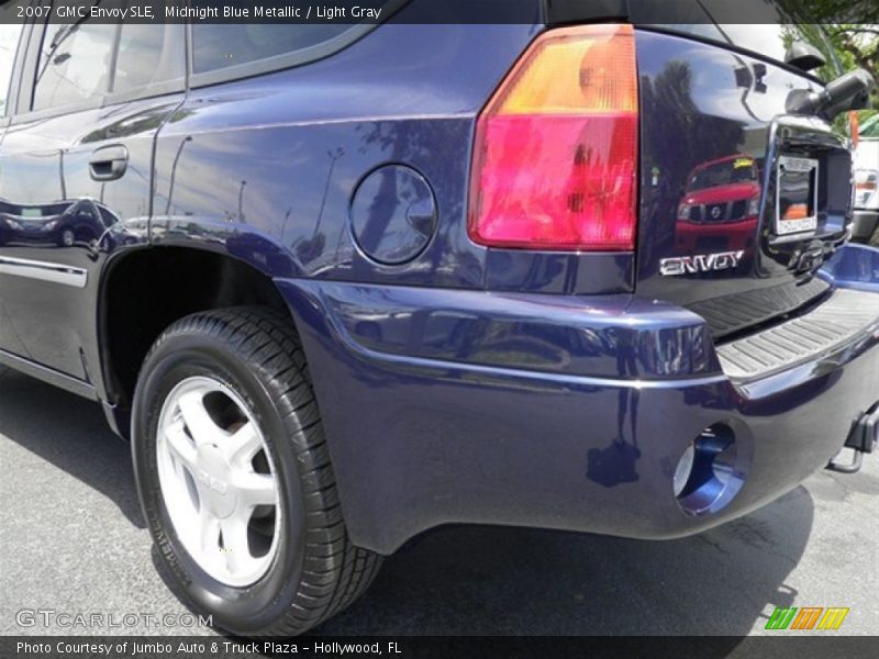 Midnight Blue Metallic / Light Gray 2007 GMC Envoy SLE