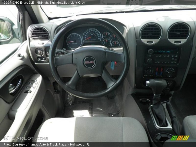 Midnight Blue Metallic / Light Gray 2007 GMC Envoy SLE