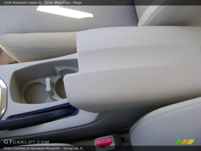 Dover White Pearl / Beige 2008 Mitsubishi Galant ES