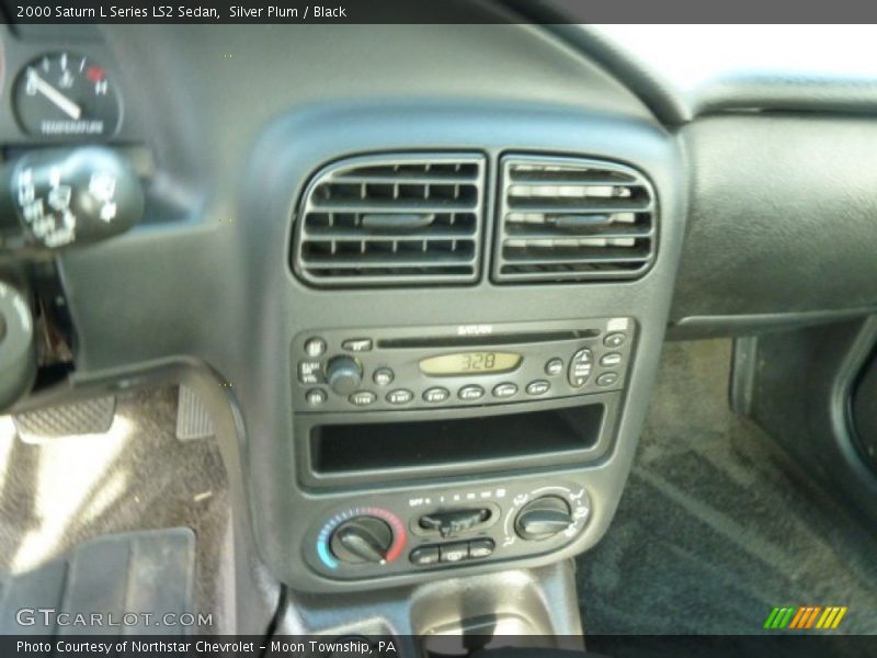 Silver Plum / Black 2000 Saturn L Series LS2 Sedan