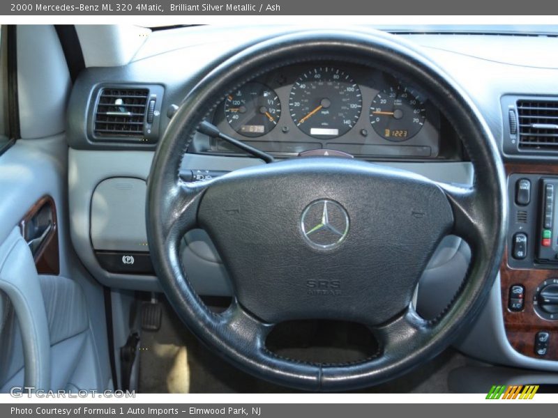  2000 ML 320 4Matic Steering Wheel