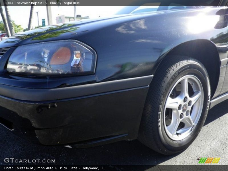 Black / Regal Blue 2004 Chevrolet Impala LS