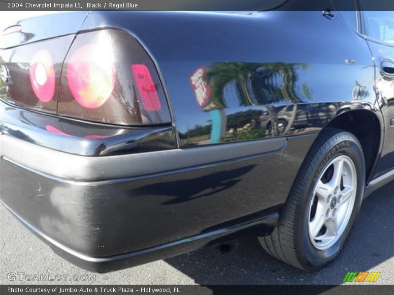 Black / Regal Blue 2004 Chevrolet Impala LS