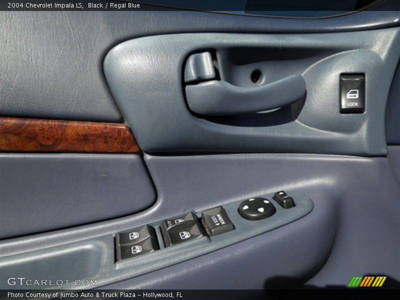 Black / Regal Blue 2004 Chevrolet Impala LS