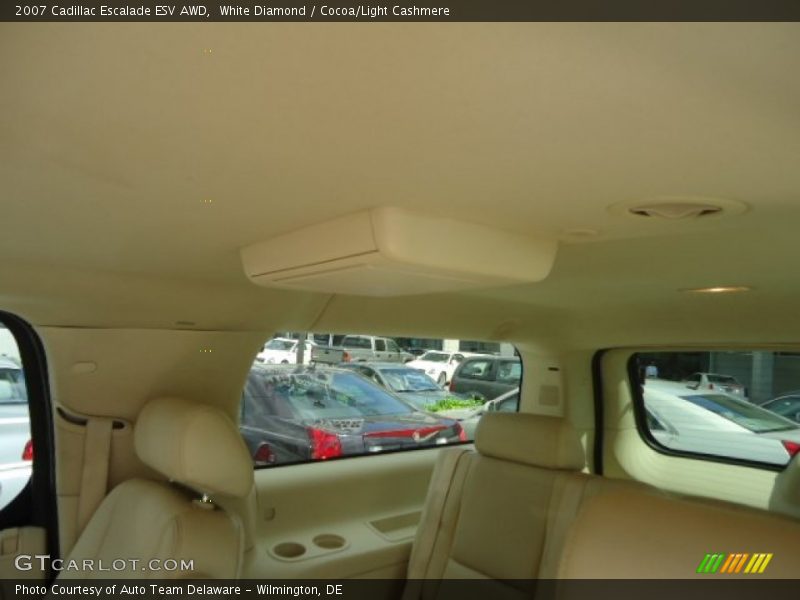 White Diamond / Cocoa/Light Cashmere 2007 Cadillac Escalade ESV AWD