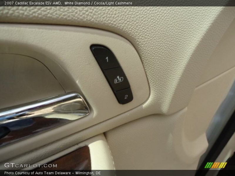 White Diamond / Cocoa/Light Cashmere 2007 Cadillac Escalade ESV AWD