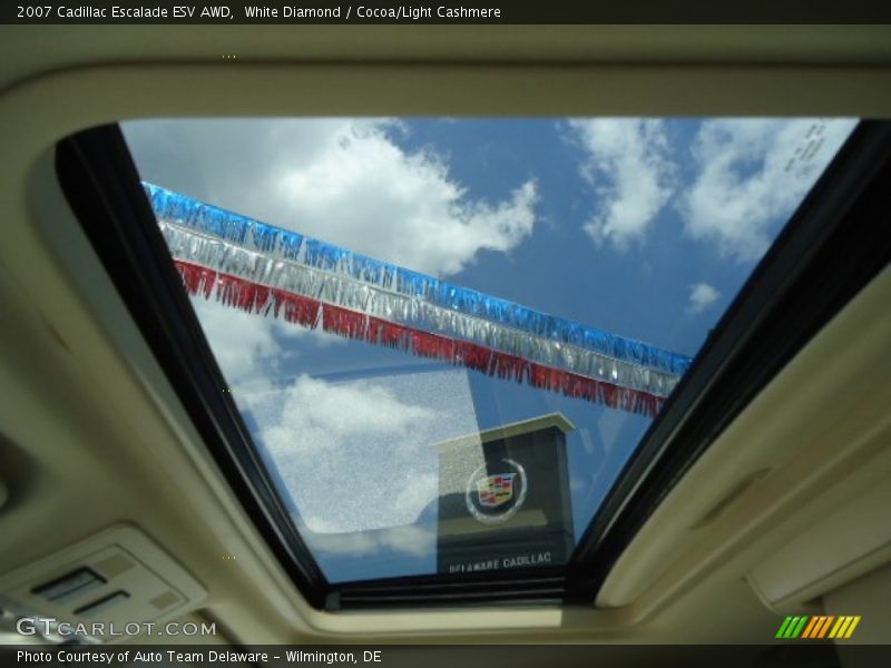 White Diamond / Cocoa/Light Cashmere 2007 Cadillac Escalade ESV AWD