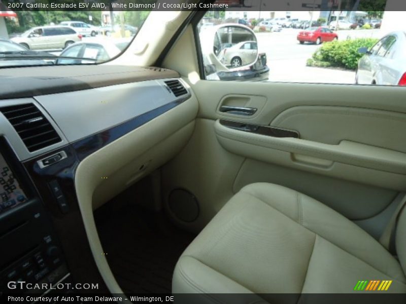 White Diamond / Cocoa/Light Cashmere 2007 Cadillac Escalade ESV AWD
