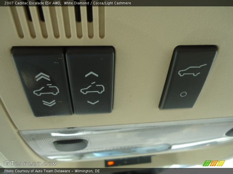 White Diamond / Cocoa/Light Cashmere 2007 Cadillac Escalade ESV AWD
