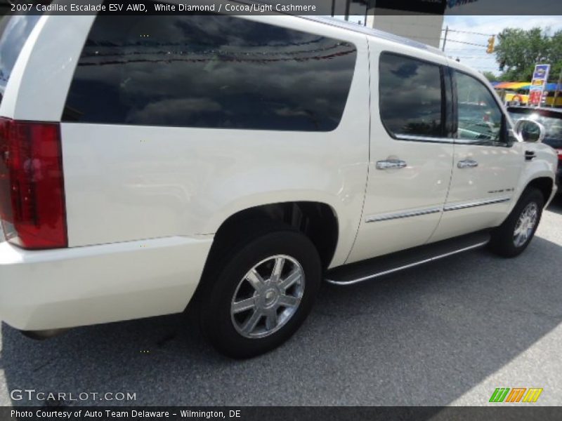 White Diamond / Cocoa/Light Cashmere 2007 Cadillac Escalade ESV AWD