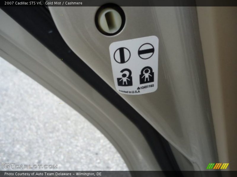 Gold Mist / Cashmere 2007 Cadillac STS V6