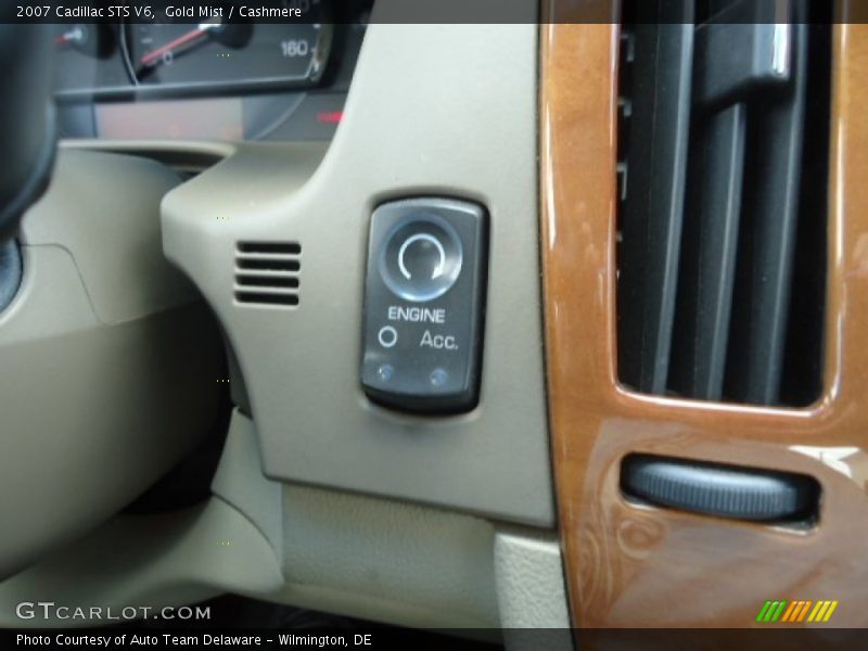 Gold Mist / Cashmere 2007 Cadillac STS V6