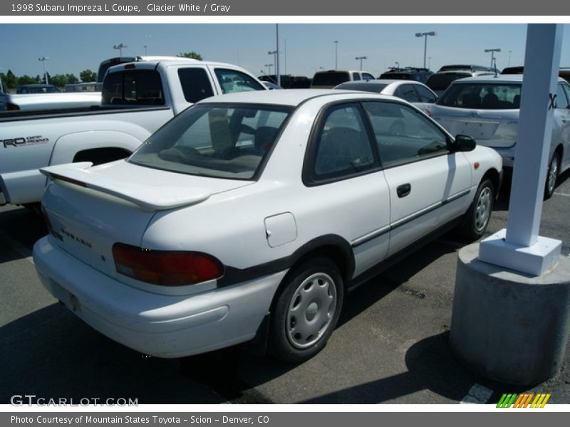 Glacier White / Gray 1998 Subaru Impreza L Coupe
