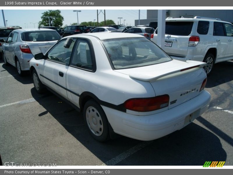Glacier White / Gray 1998 Subaru Impreza L Coupe