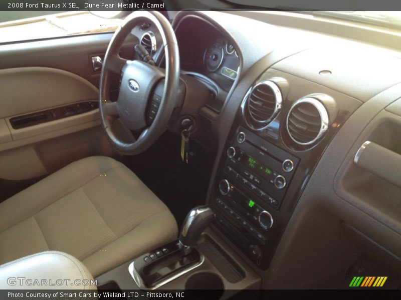 Dune Pearl Metallic / Camel 2008 Ford Taurus X SEL