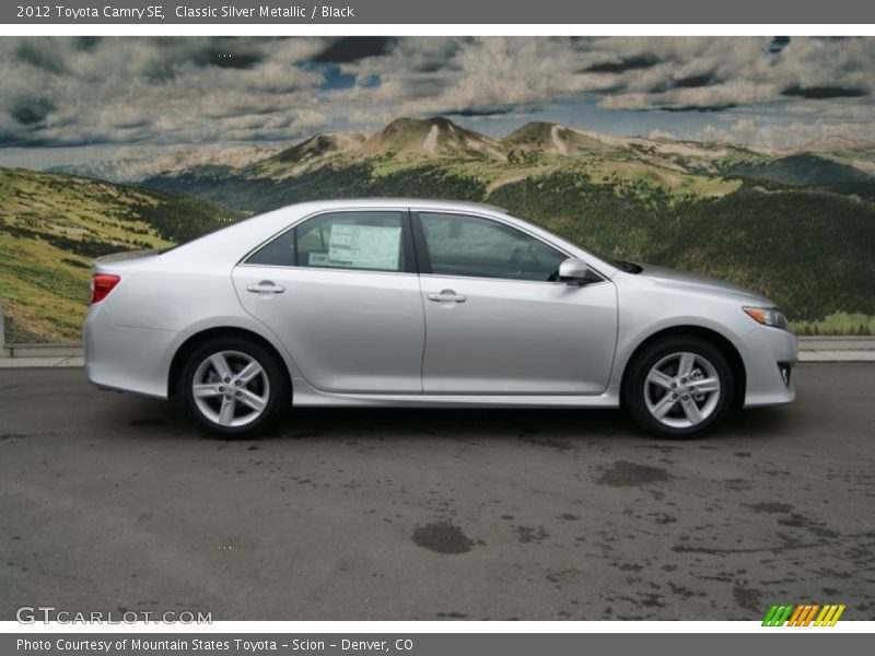 Classic Silver Metallic / Black 2012 Toyota Camry SE