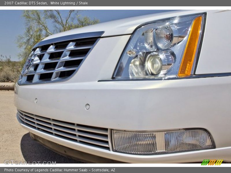 White Lightning / Shale 2007 Cadillac DTS Sedan