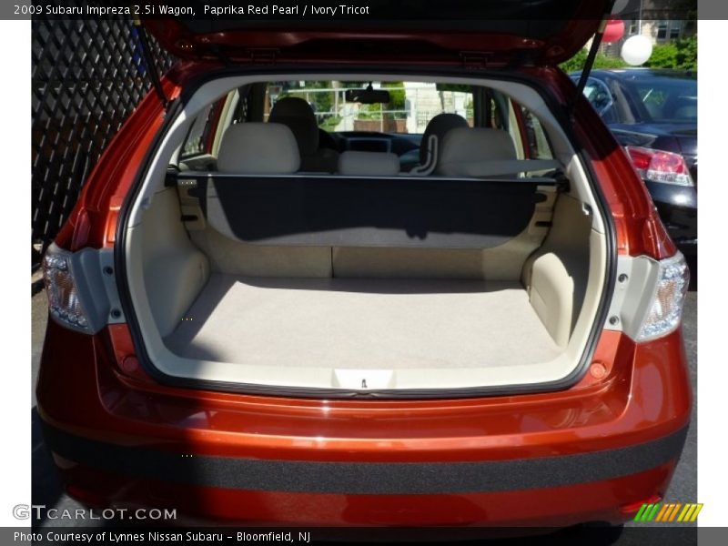 Paprika Red Pearl / Ivory Tricot 2009 Subaru Impreza 2.5i Wagon