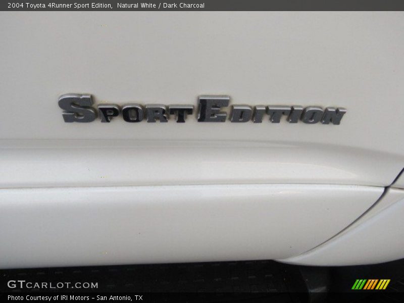 Natural White / Dark Charcoal 2004 Toyota 4Runner Sport Edition
