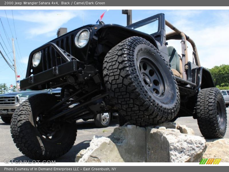 Black / Camel/Dark Green 2000 Jeep Wrangler Sahara 4x4