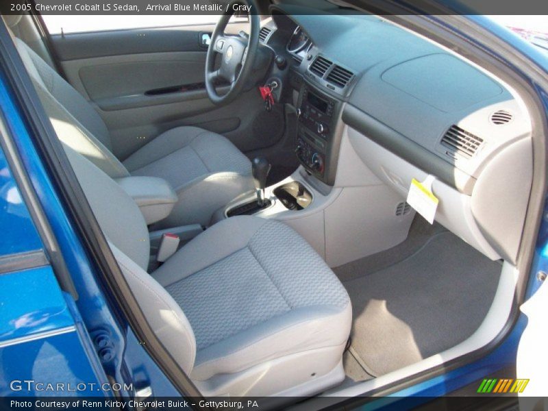 Arrival Blue Metallic / Gray 2005 Chevrolet Cobalt LS Sedan