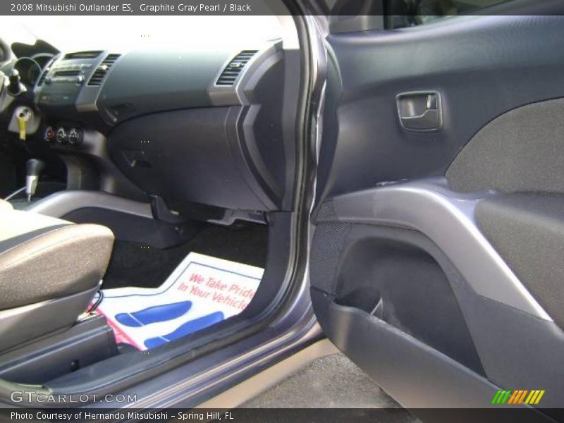 Graphite Gray Pearl / Black 2008 Mitsubishi Outlander ES