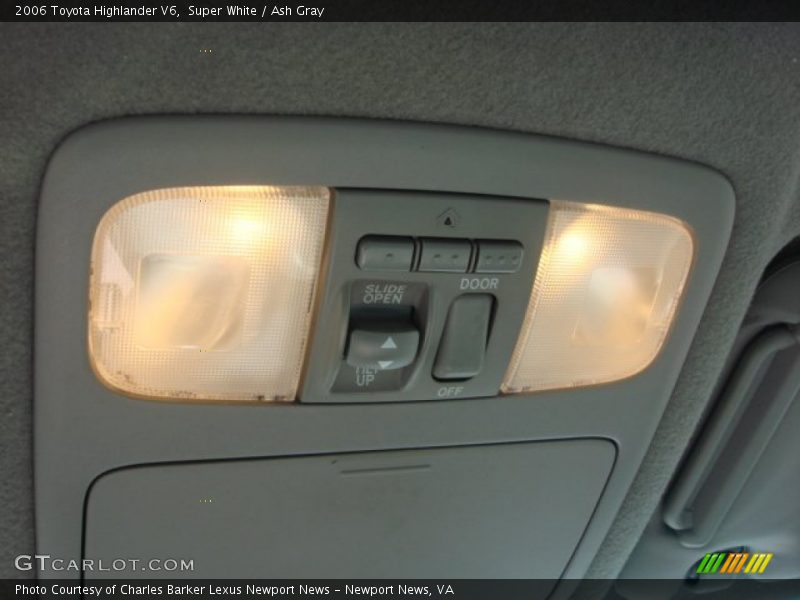 Super White / Ash Gray 2006 Toyota Highlander V6